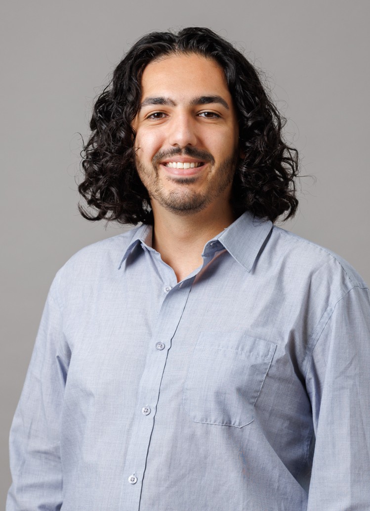 Yanis associate medical writer at Azur Health Science